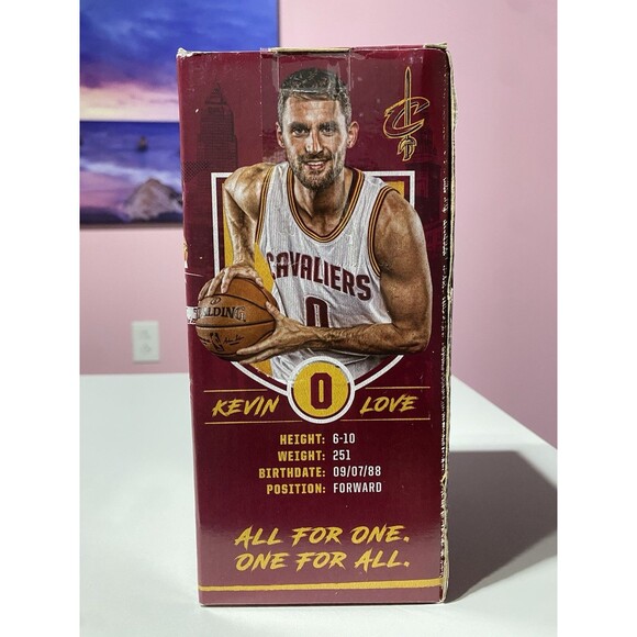 Rare Kevin Love Bobble-Head Cavaliers Championship Parade WWE Limited Edition - Picture 3 of 6